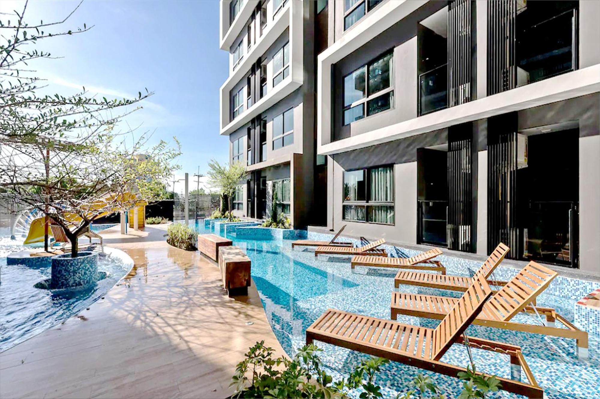 Апартаменти Hua Hin First - Happy Rent Екстер'єр фото