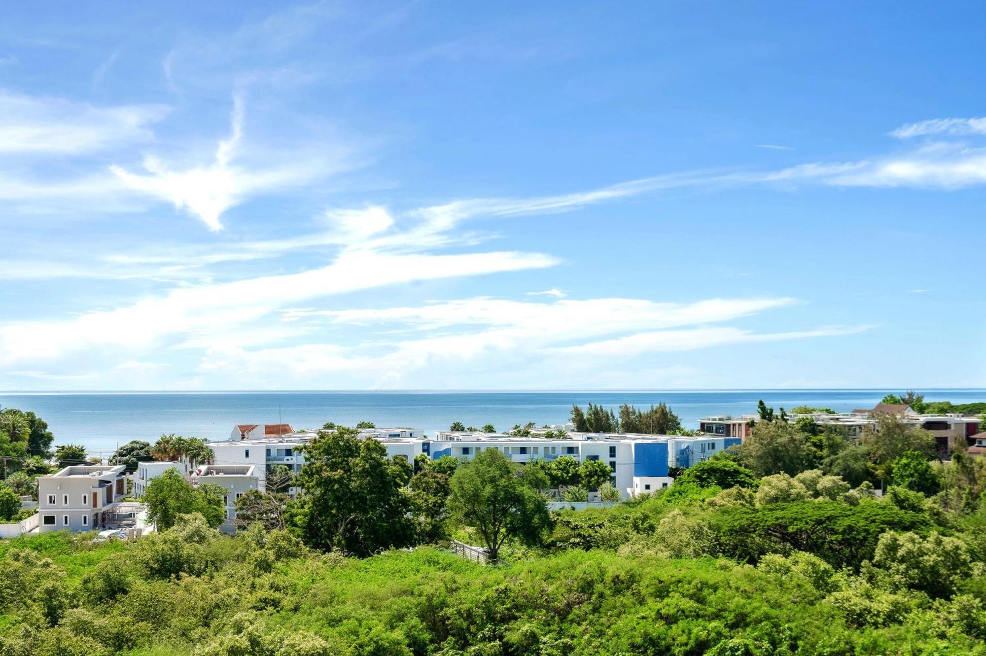 Апартаменти Hua Hin First - Happy Rent Екстер'єр фото