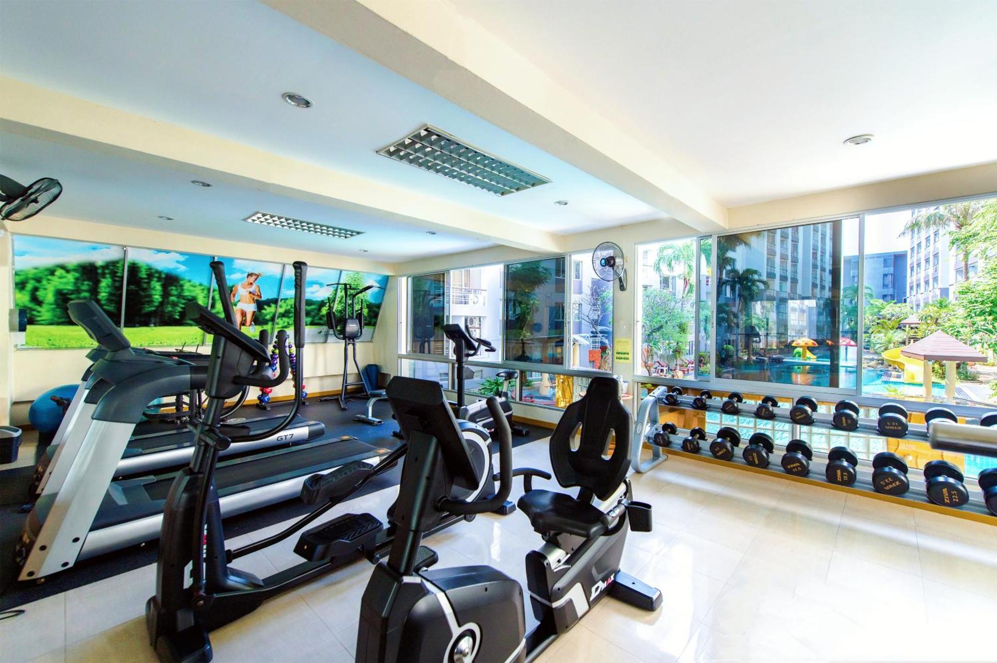 Апартаменти Hua Hin First - Happy Rent Екстер'єр фото