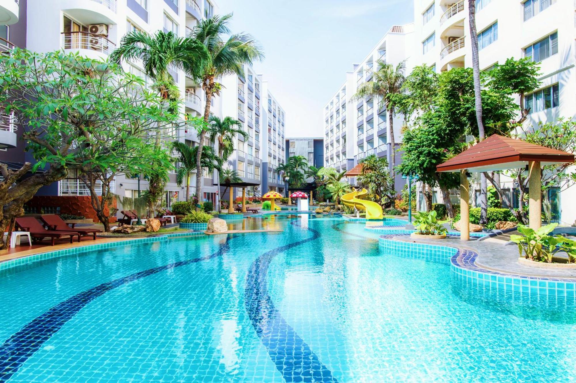 Апартаменти Hua Hin First - Happy Rent Екстер'єр фото