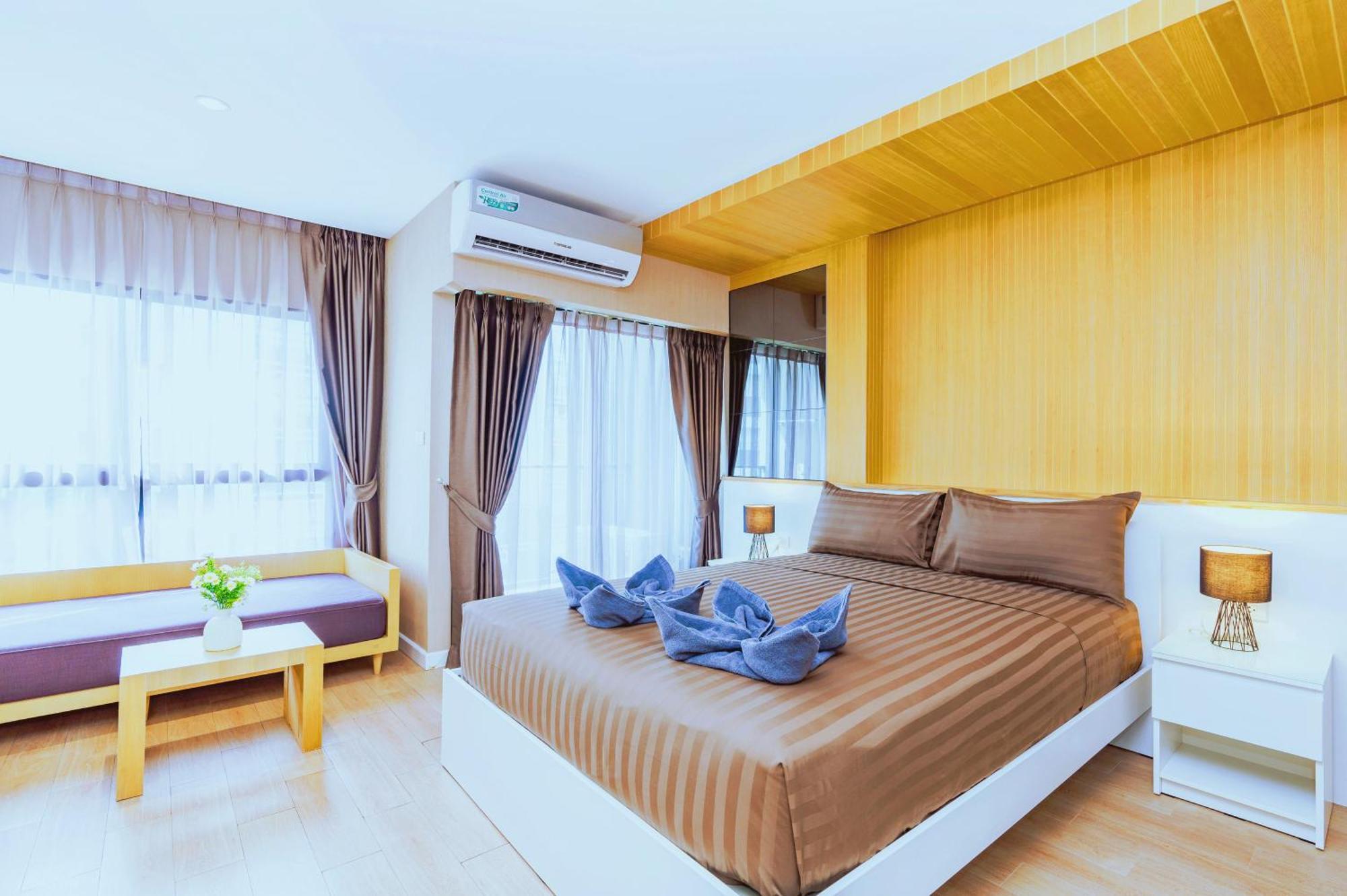 Апартаменти Hua Hin First - Happy Rent Екстер'єр фото